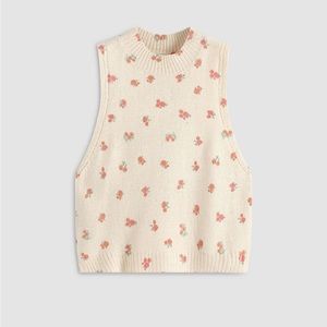 Beige rose print knit vest